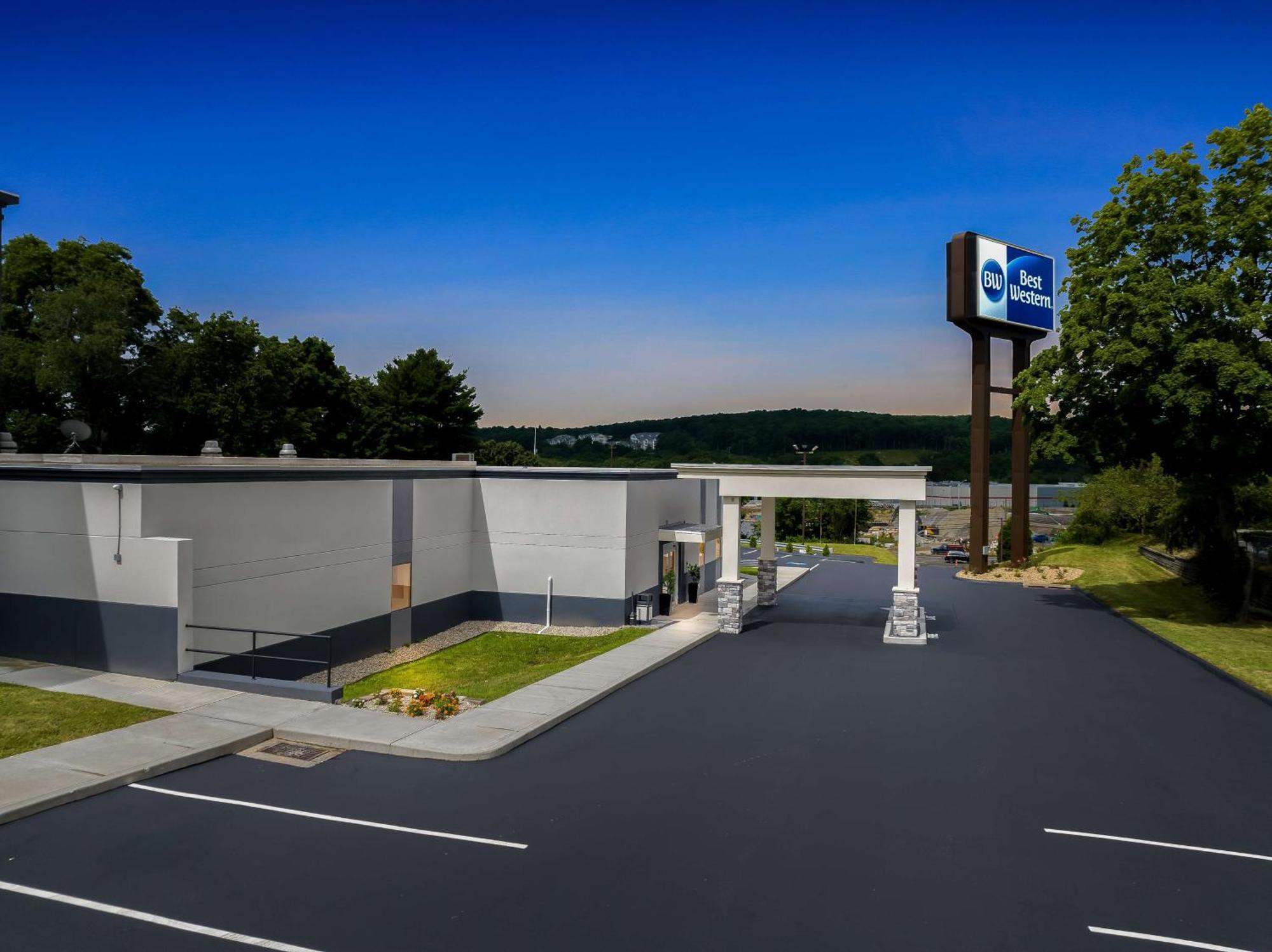 Best Western Niantic - New London, Mystic Area Eksteriør billede