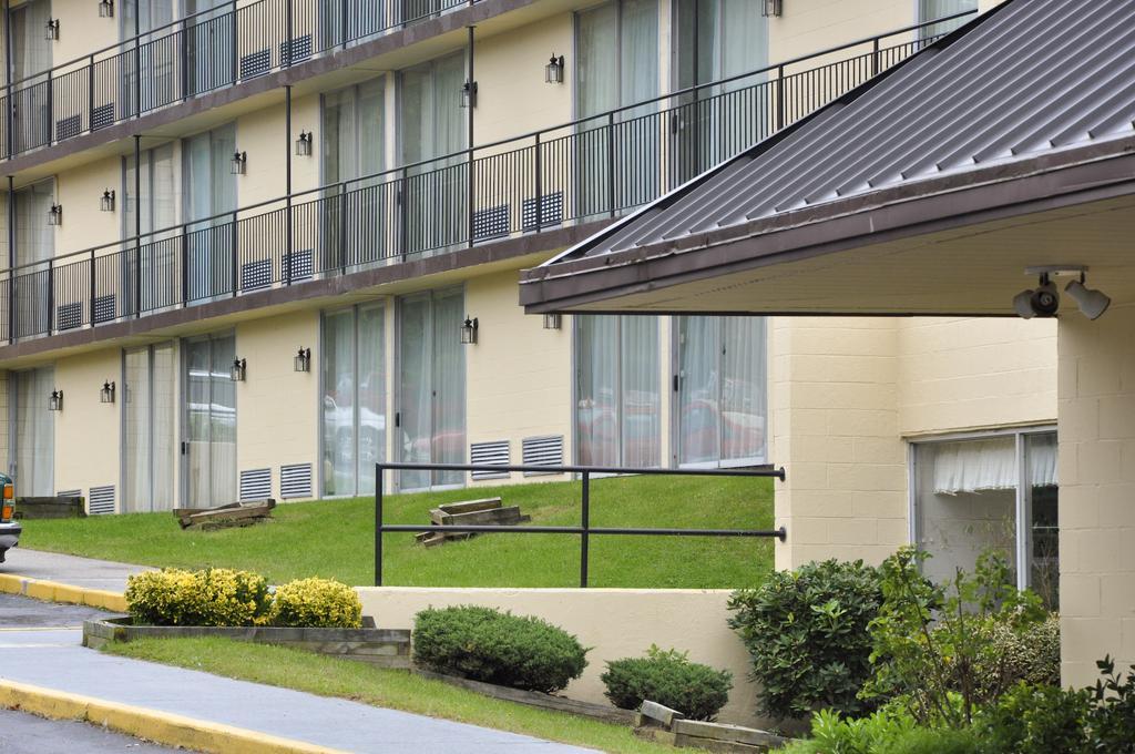 Best Western Niantic - New London, Mystic Area Eksteriør billede